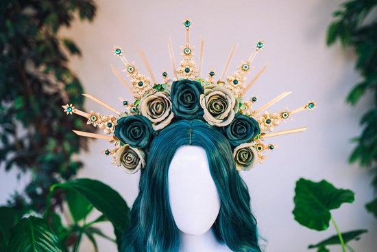 Emerald Flower crown Gold halo Moon crown Bridal Headpiece Goddess crown Celestial Jewellery Burning man Accessories Tiara Diadem Crown Boho