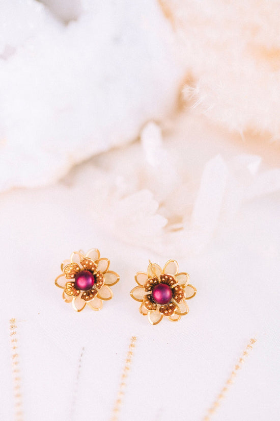 Flower earrings Festival earrings Gold boho earrings Summer earrings Flower jewellery Wedding accessories Burgundy earrings Red earrings