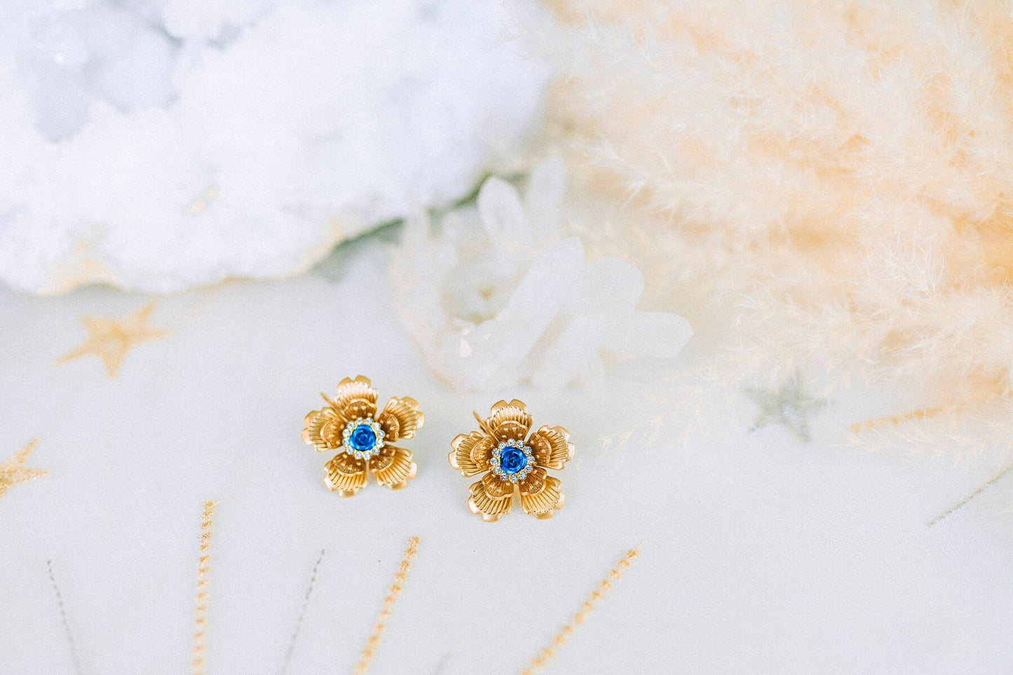 Flower earrings Festival earrings Gold boho earrings Summer earrings Flower jewellery Wedding accessories Blue earrings