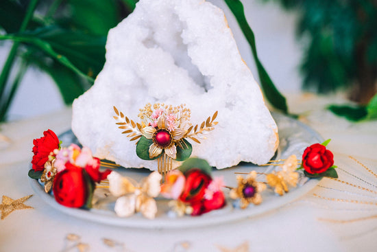 Boho Hairpins Flower Hair Comb Wedding Flowers Red Flowers In Hair Boho Bride Dried Flower Crown Boho Chic Style Flower Hairpins