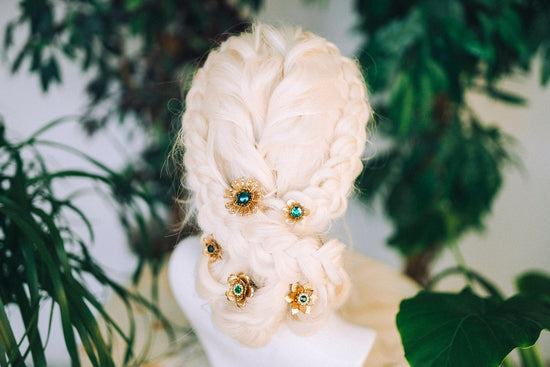 Boho Hairpins Flower Hair Comb Wedding Flowers Emerald Flowers In Hair Boho Bride Flower Crown Boho Chic Style Flower Hairpins Jewellery