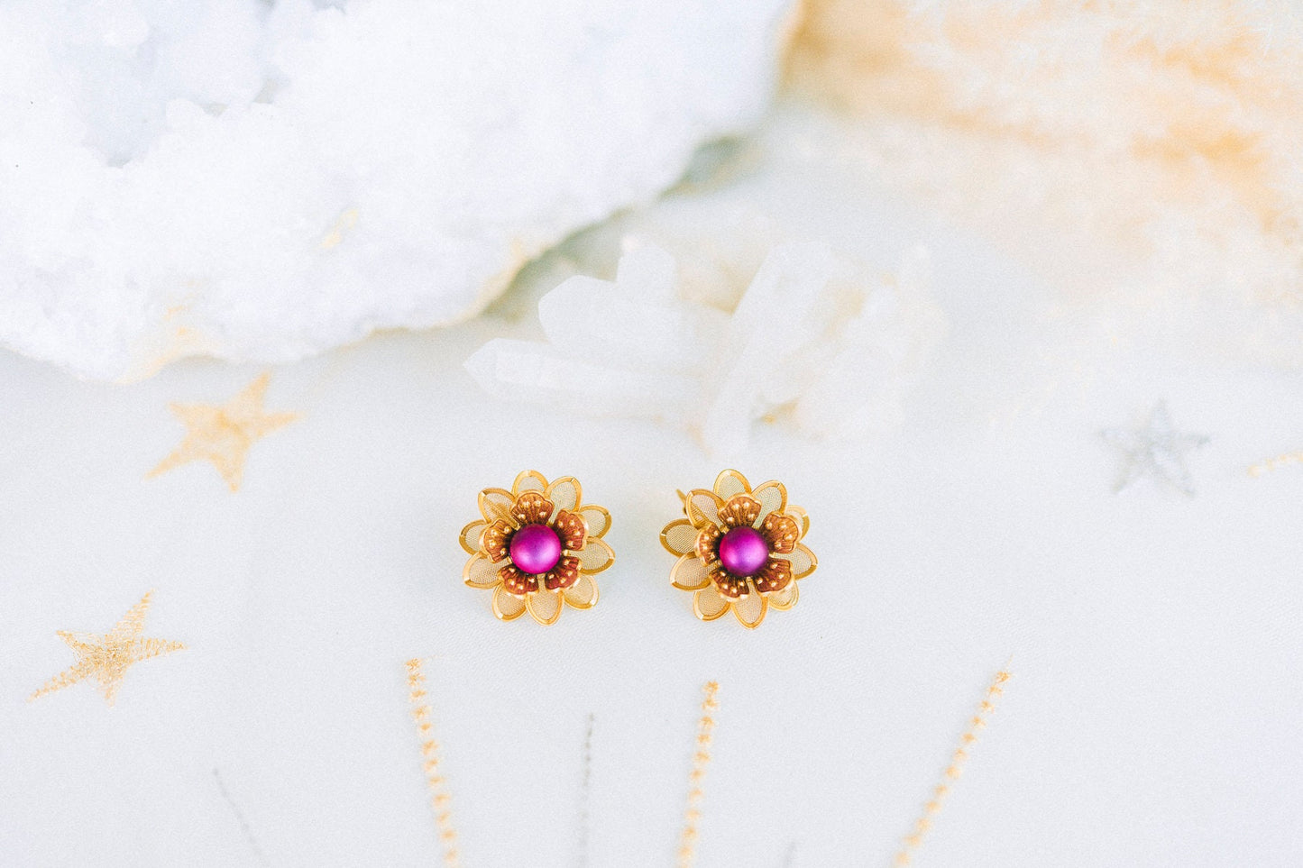 Flower earrings Festival earrings Gold boho earrings Summer earrings Flower jewellery Wedding accessories Pink earrings Floral earrings