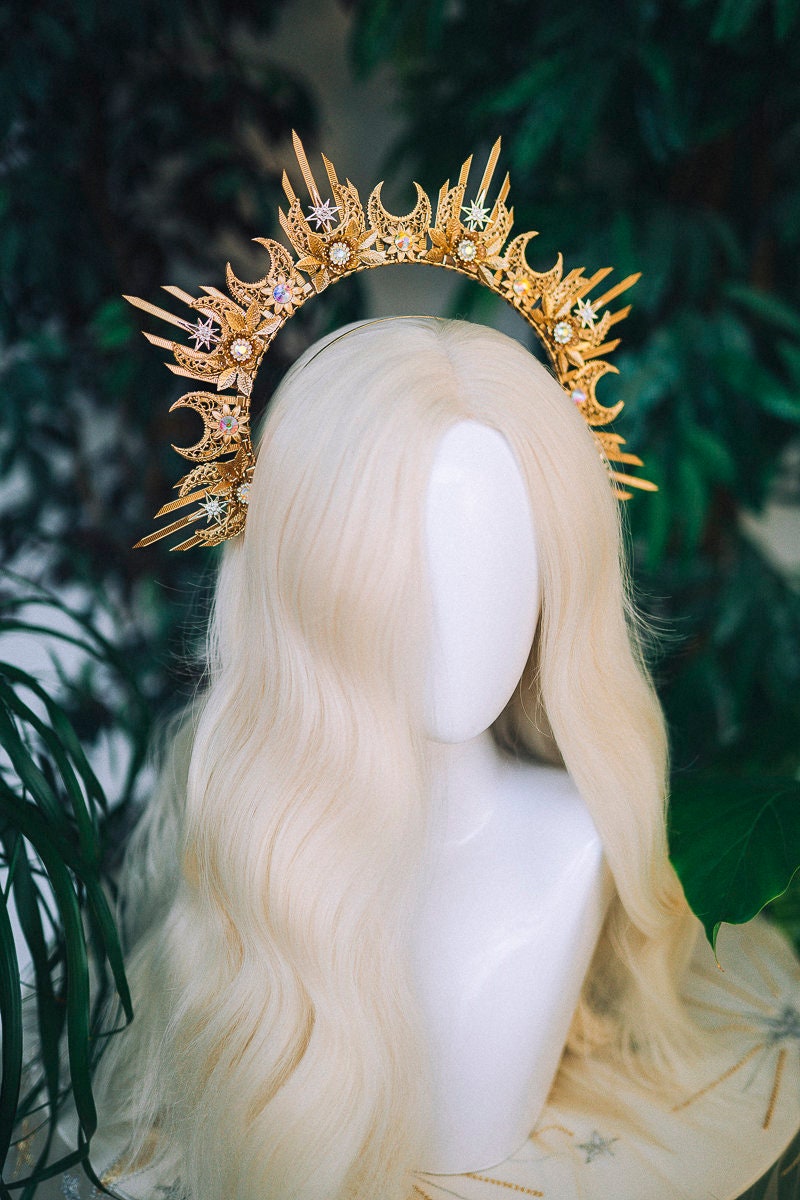 Halo Gold halo crown Jewellery Gold crown Flower crown Bridal headpiece Celestial jewellery Krone Crown Headdress Fairy crown Wedding crown