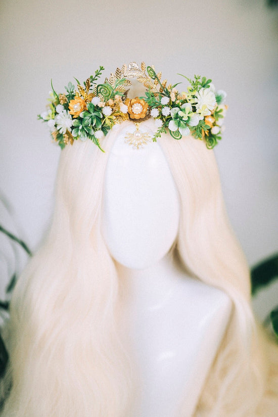 Greenery Flower Crown Flower Tiara Celestial Gold Wedding Headpiece Headband Fairy Eleven Flower Wedding Crown Boho Bride Crystal Crown