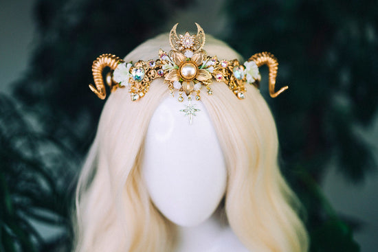 Aries Crown Zodiac Signs jewellery Fairy crown Gold horns Headpiece Gold tiara Birthday crown Flower crown Burning Man Halloween Accessories