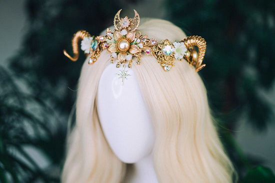 Aries Crown Zodiac Signs jewellery Fairy crown Gold horns Headpiece Gold tiara Birthday crown Flower crown Burning Man Halloween Accessories