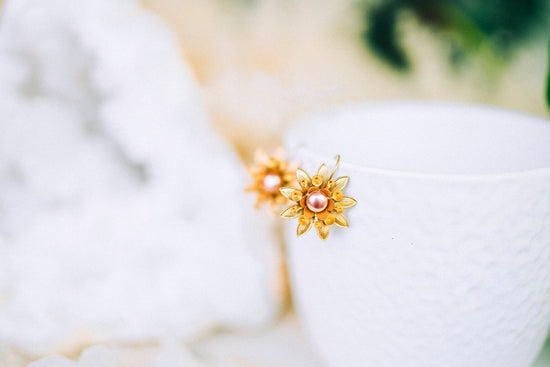 READY TO SHIP Flower earrings Festival earrings Gold earrings Summer earrings Flower jewellery Wedding accessories Dust pink earrings Boho