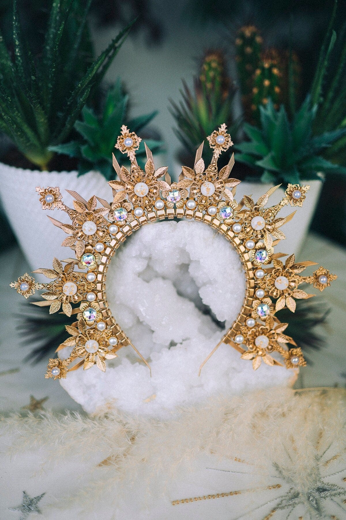 Gold halo crown, Wedding crown, Bridal headpiece, Flower crown, Wedding headpiece, Goddess crown, Fairy crown, Burning man, Halloween