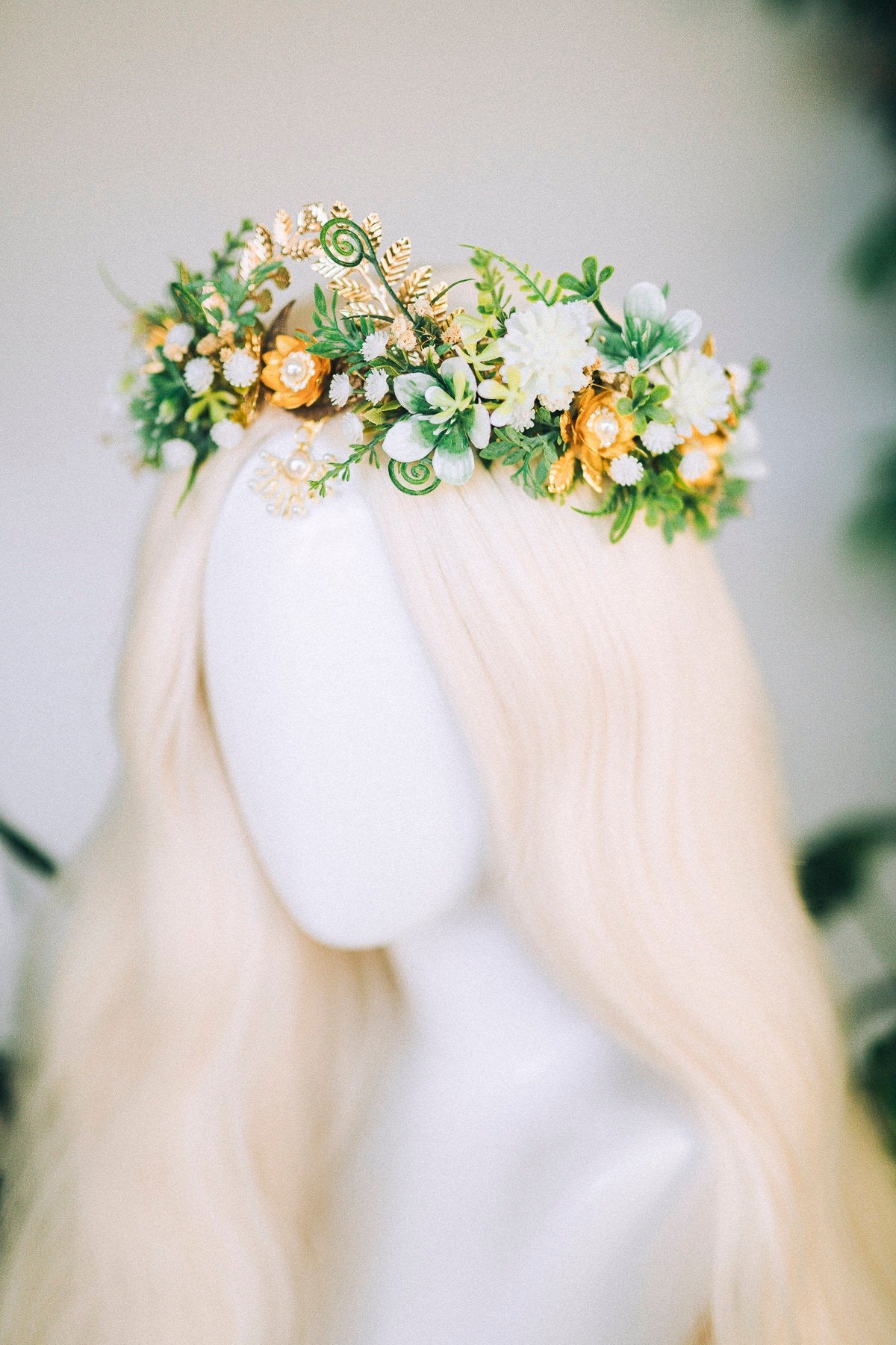 Greenery Flower Crown Flower Tiara Celestial Gold Wedding Headpiece Headband Fairy Eleven Flower Wedding Crown Boho Bride Crystal Crown