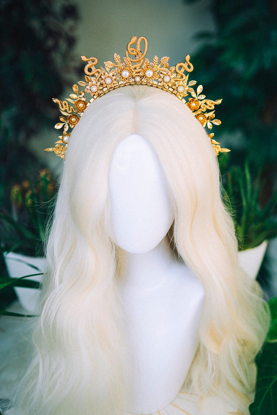 Halo Gold crown Jewellery Flower crown Bridal headpiece Celestial jewellery Krone Crown Headdress Medusa crown Wedding crown Halloween Boho