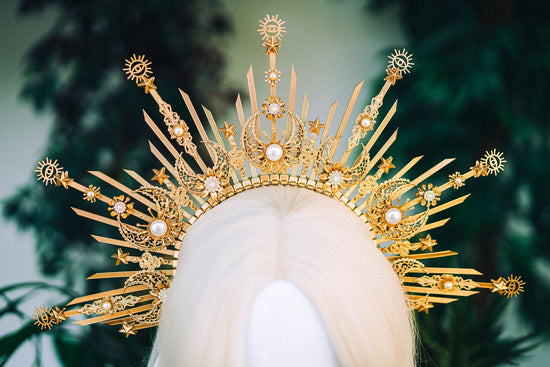 Gold halo crown, Goddess headpiece, Gold crown, Divine crown, Wedding crown, Bridal headpiece, Gold crown, Halo headlights, Fairy crown