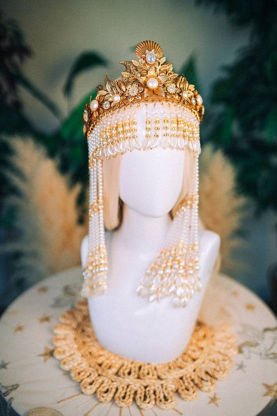 Mermaid crown White pearl crown Tiara Diadem Jewellery Sea princess Gold crown Halloween Mermaid costume Goddess Crown Shell crown Boho