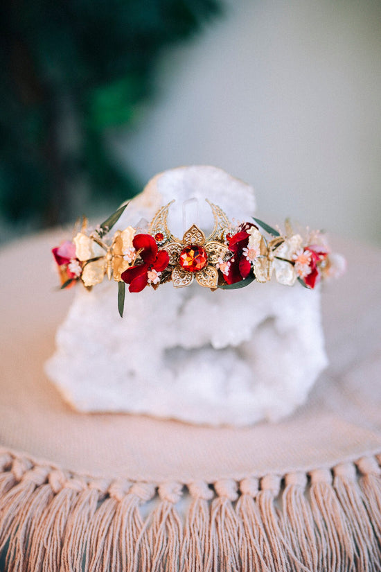 Red flower crown, Rose quartz jewellery, Crystal crown, Fairy crown, Bridal headpiece, Wedding crown, Wedding headpiece, Bridal crown, Boho