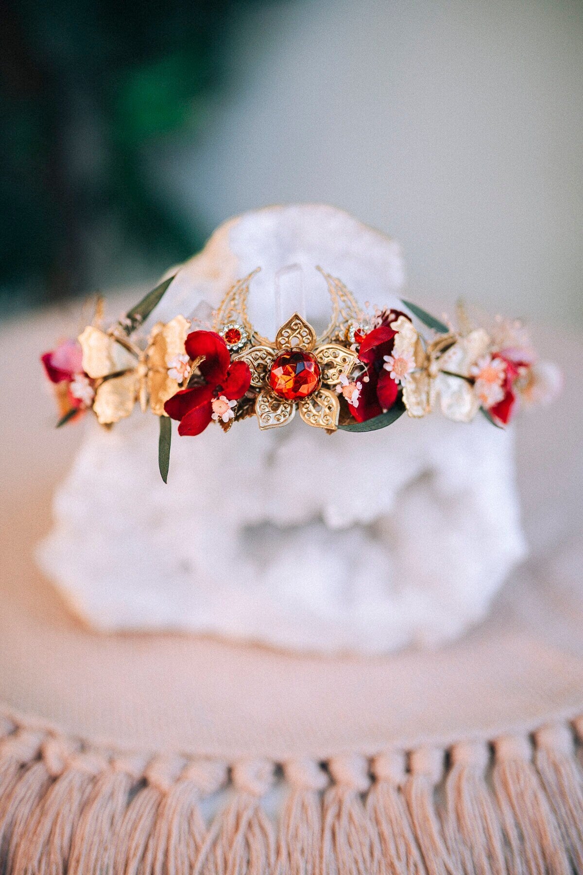 Red flower crown, Rose quartz jewellery, Crystal crown, Fairy crown, Bridal headpiece, Wedding crown, Wedding headpiece, Bridal crown, Boho