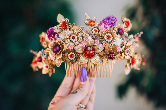 Dried flowers hair comb, Red flower hair comb, Bridal headpiece, Wedding headpiece, Hair accessories, Dried flowers, Boho hair style jewelry