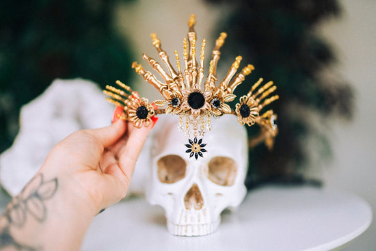 Halloween costume, Halloween headband, Halloween headpiece, Day of the Dead, La Catrina crown, Sugar skull, Skull crown, Gold flower crown