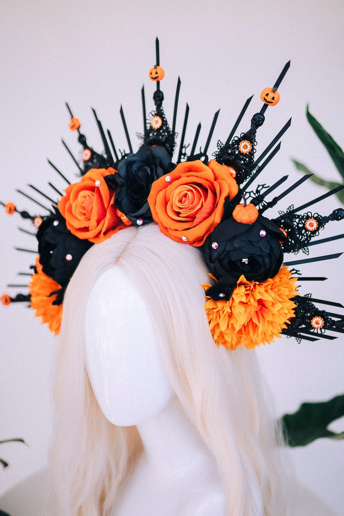 Halloween flower halo crown, Sugar skull, La Catrina flower crown, Halloween headband, Halloween costume, Day of the Dead, Flower crown