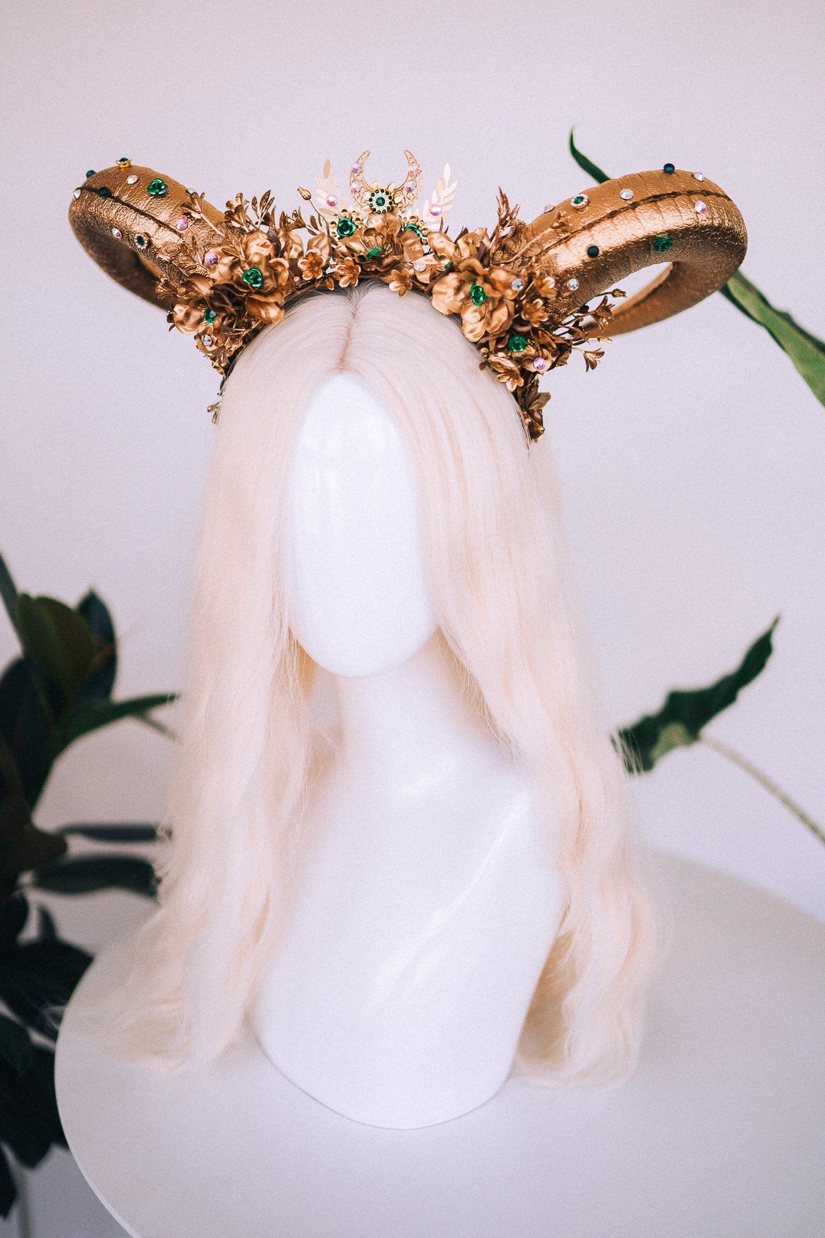 Zodiac Sign, Birthday Headband, B-day Crown, Capricorn crown, Zodiac, Headband, Headpiece, Horns, Tiara, Flower crown, Flower Horns