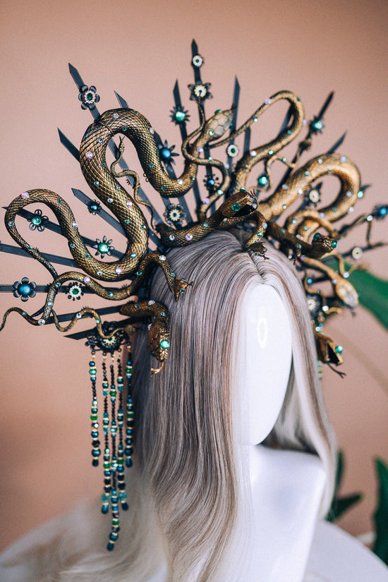 Medusa Crown, Halloween, Halo Crown, Medusa costume, Halo Headband, Medusa headpiece, Black Halo, Halloween costume, Snake crown, Spooky