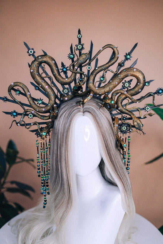 Medusa Crown, Halloween, Halo Crown, Medusa costume, Halo Headband, Medusa headpiece, Black Halo, Halloween costume, Snake crown, Spooky