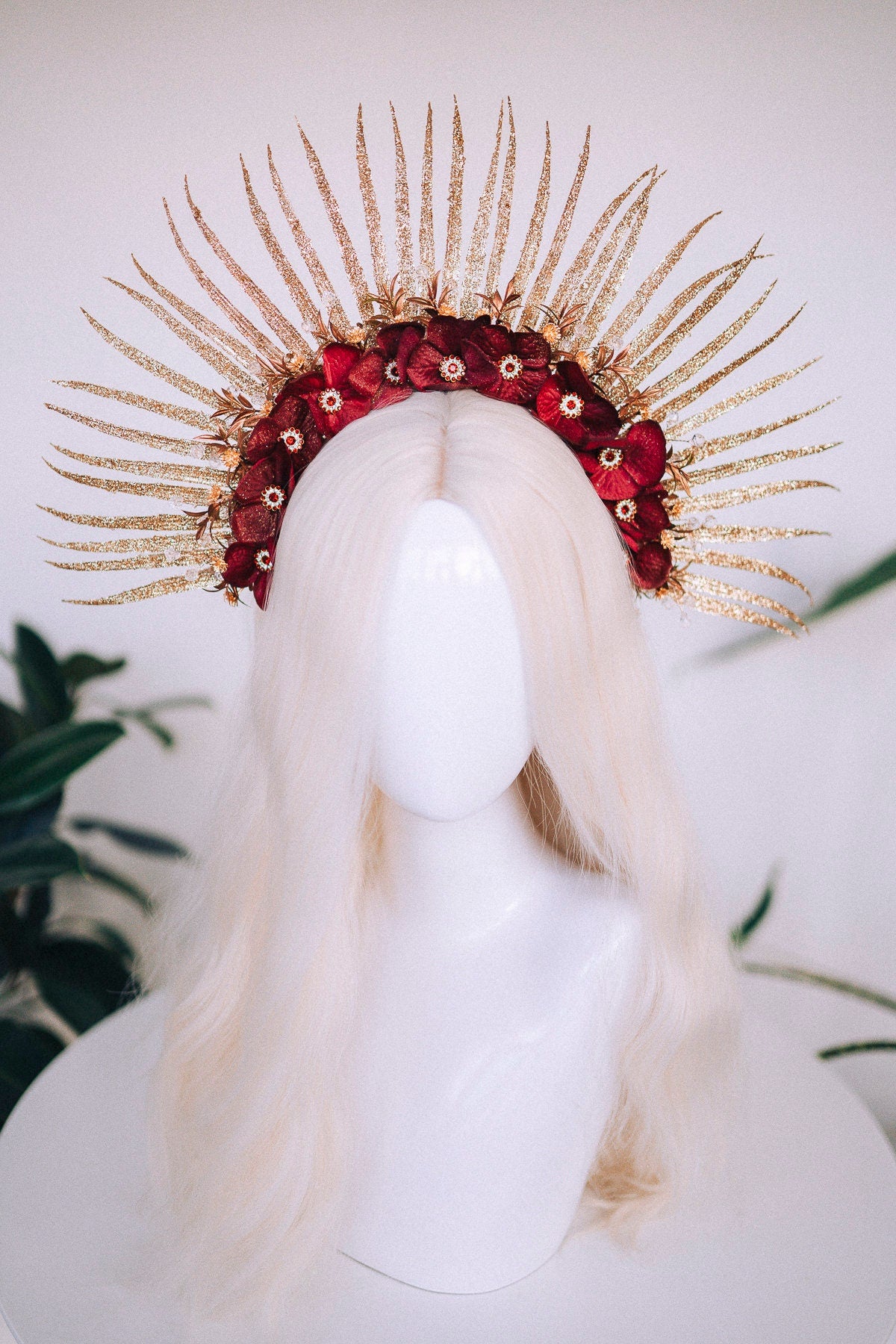 Gold halo crown, Halo crown, Christmas headband, Wedding crown, Bridal headpiece, Wedding hair accessories, Bridal crown, Celebration