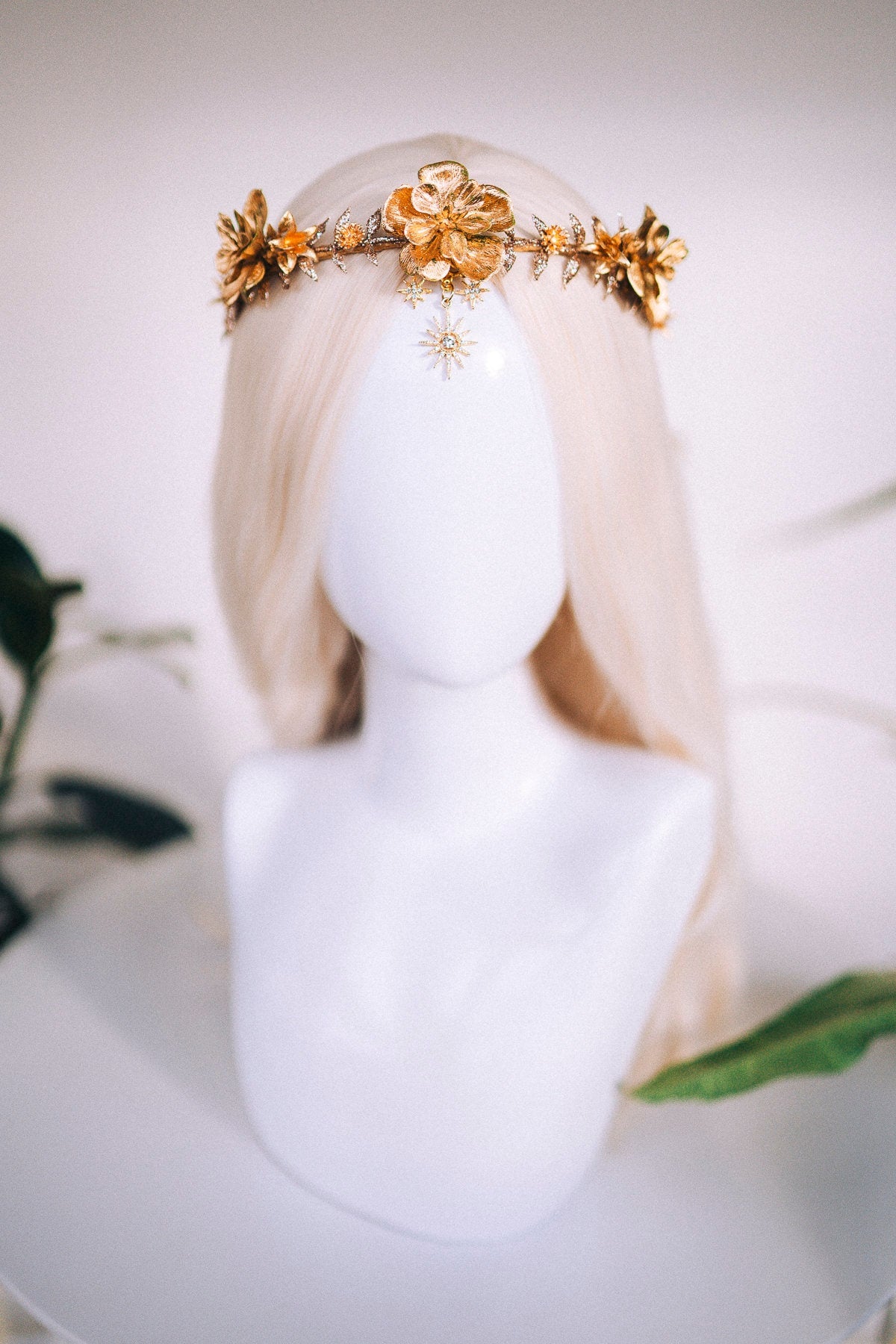 Gold flower crown, Christmas headband, Wedding crown, Bridal headpiece, Wedding headpiece, Bridal crown, New Year&#39;s Eve, Xmas party, Boho