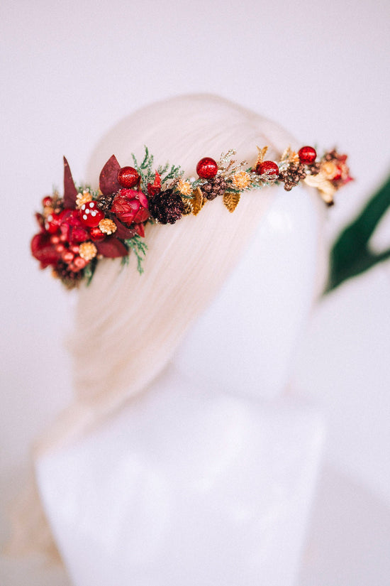 Christmas flower crown, Christmas hair wreath, Christmas wreath, Christmas party, Christmas outfit, Flower headband, Christmas headband