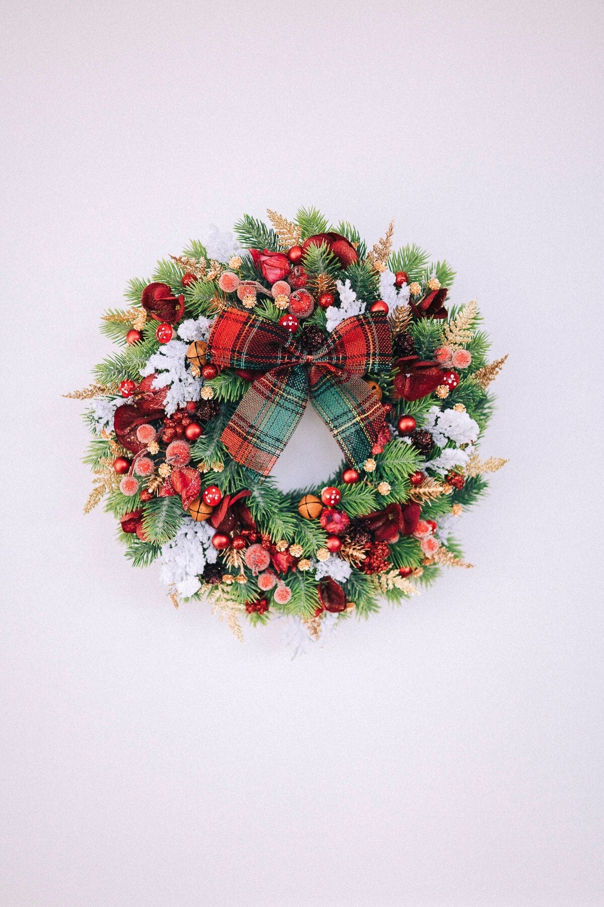 SALE Christmas wreath for front door, Winter hoop wreath, Front door wreath, Christmas wreath, Holiday decor, Winter wreath with red berries