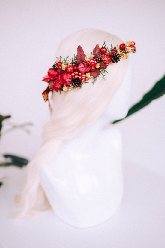 Christmas flower crown, Christmas hair wreath, Christmas wreath, Christmas party, Christmas outfit, Flower headband, Christmas headband