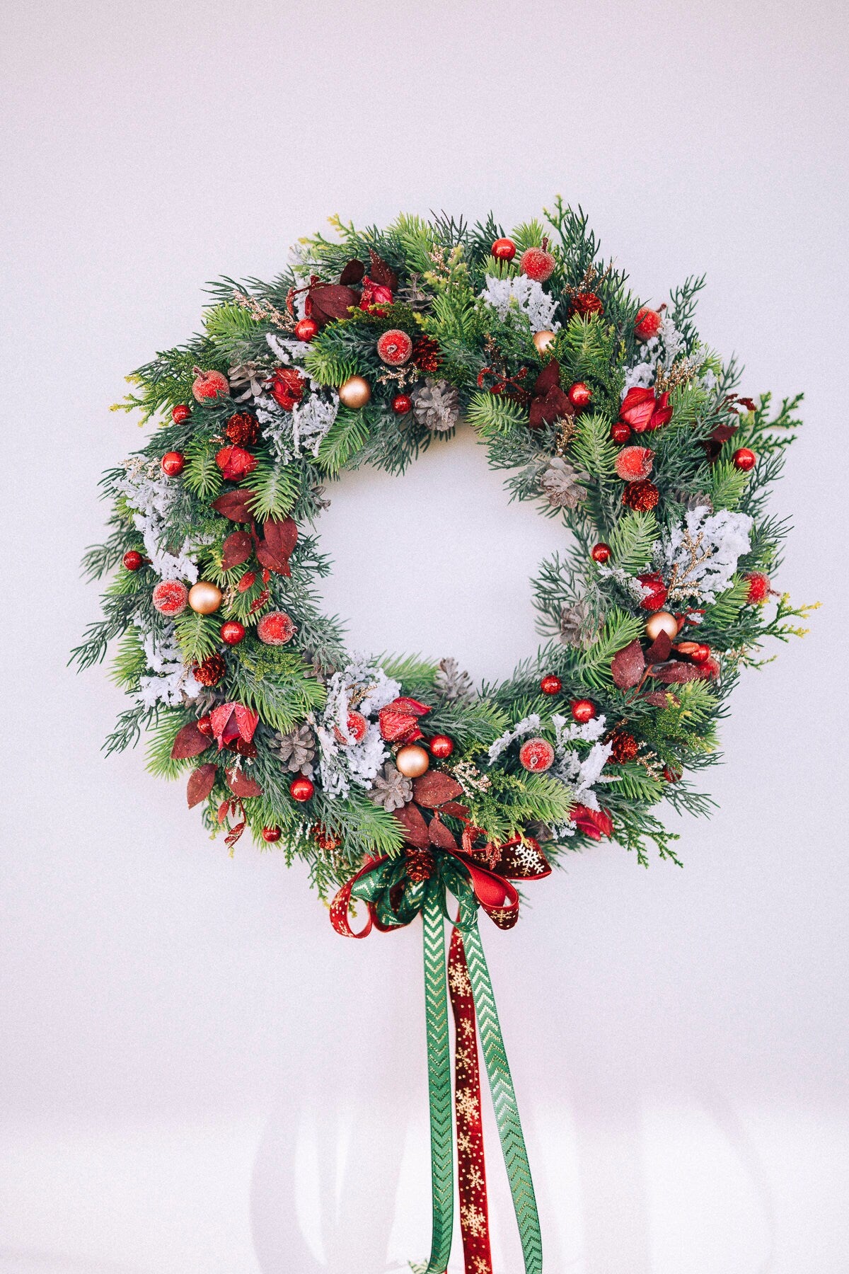 SALE Christmas wreath for front door, Winter hoop wreath, Front door wreath, Christmas wreath, Holiday decor, Winter wreath with red berries