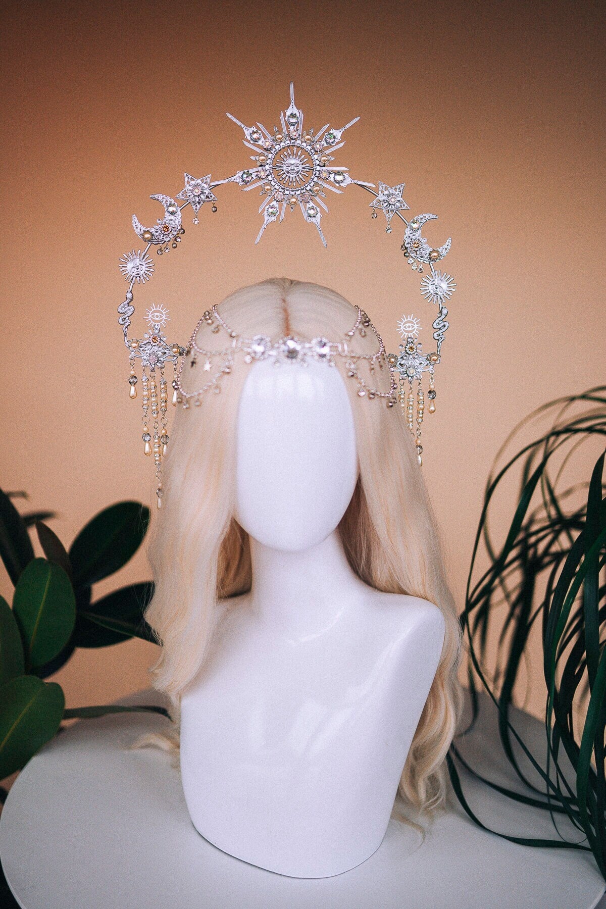 Silver sun crown, Moon crown, Halo Headpiece, Bridal Jewellery, Wedding hair accessories, Bridal headpiece, Wedding crown, Fairy crown