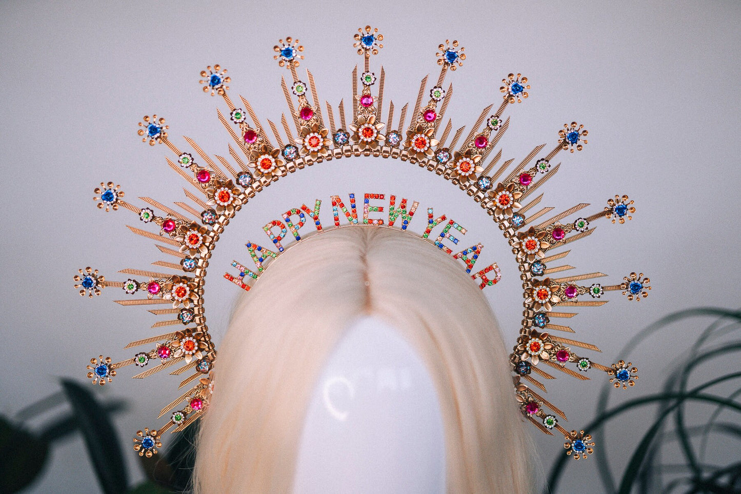 New Year’s Eve party, New Year’s Eve headband, Halo crown, Goddess crown, Gold crown, Happy New Year, Party outfit, Gold crown, Celebration