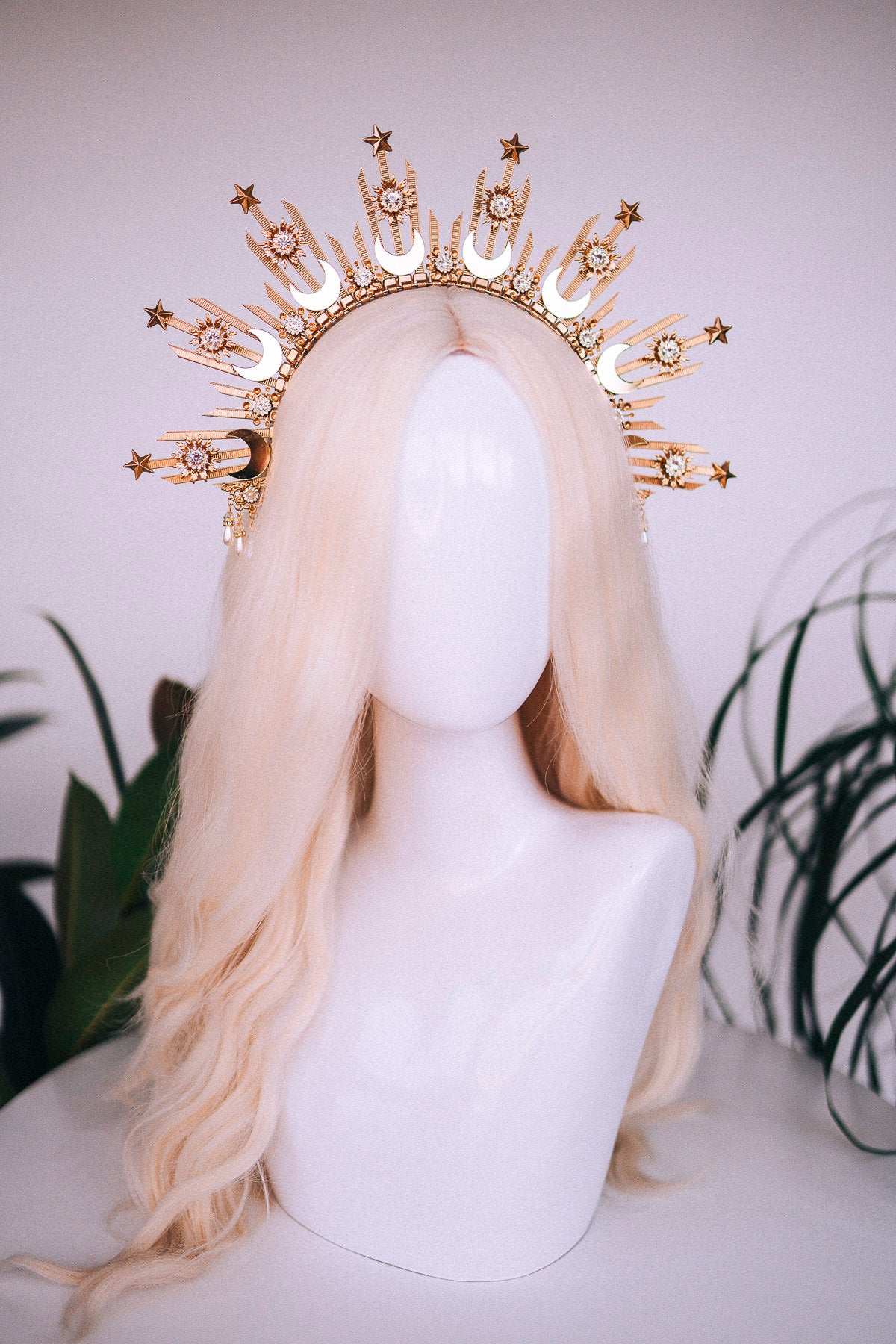 Moon child crown, Halo crown, Halo headpiece, Halo headband, Gold crown, Gold halo, Headpiece, Wedding crown, Bridal crown, Boho style