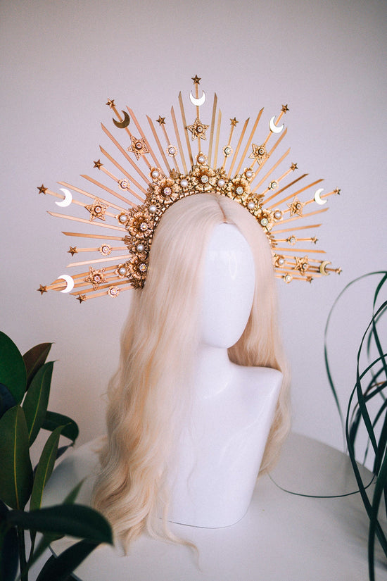 Gold halo crown, Halo Crown, Halo Headpiece, Halo Headband, Halo Headlights, Headpiece, Festival Crown, Bridal crown, Bridal headpiece, Boho