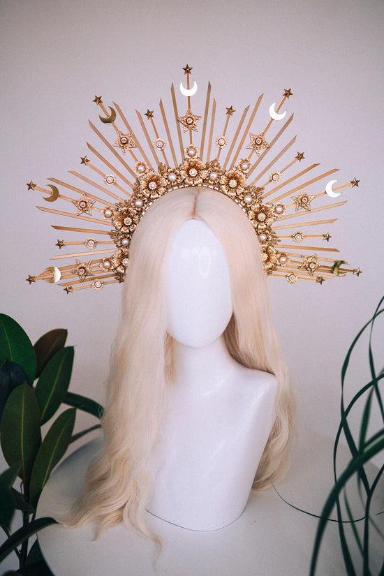 Gold halo crown, Halo Crown, Halo Headpiece, Halo Headband, Halo Headlights, Headpiece, Festival Crown, Bridal crown, Bridal headpiece, Boho