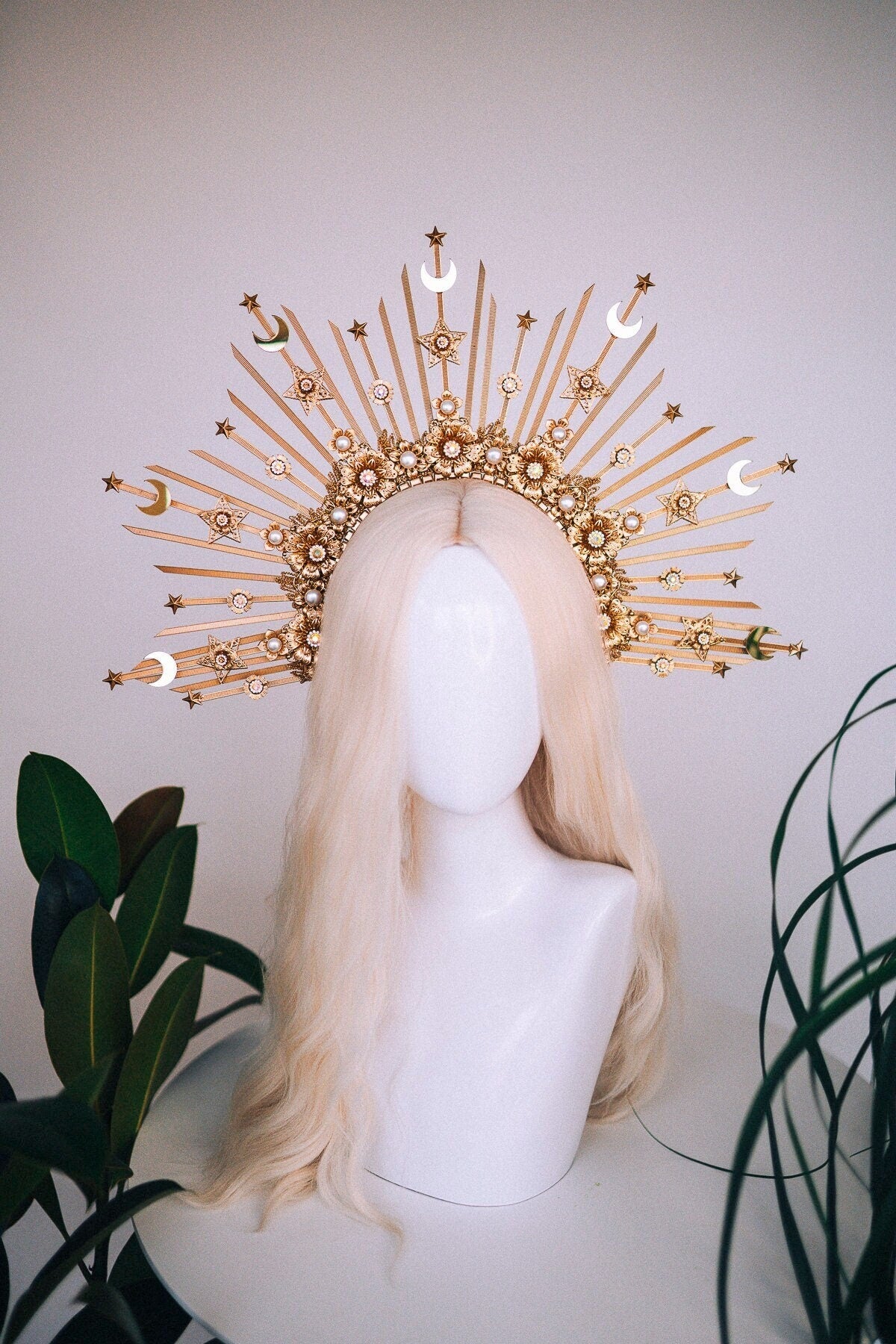 Gold halo crown, Halo Crown, Halo Headpiece, Halo Headband, Halo Headlights, Headpiece, Festival Crown, Bridal crown, Bridal headpiece, Boho