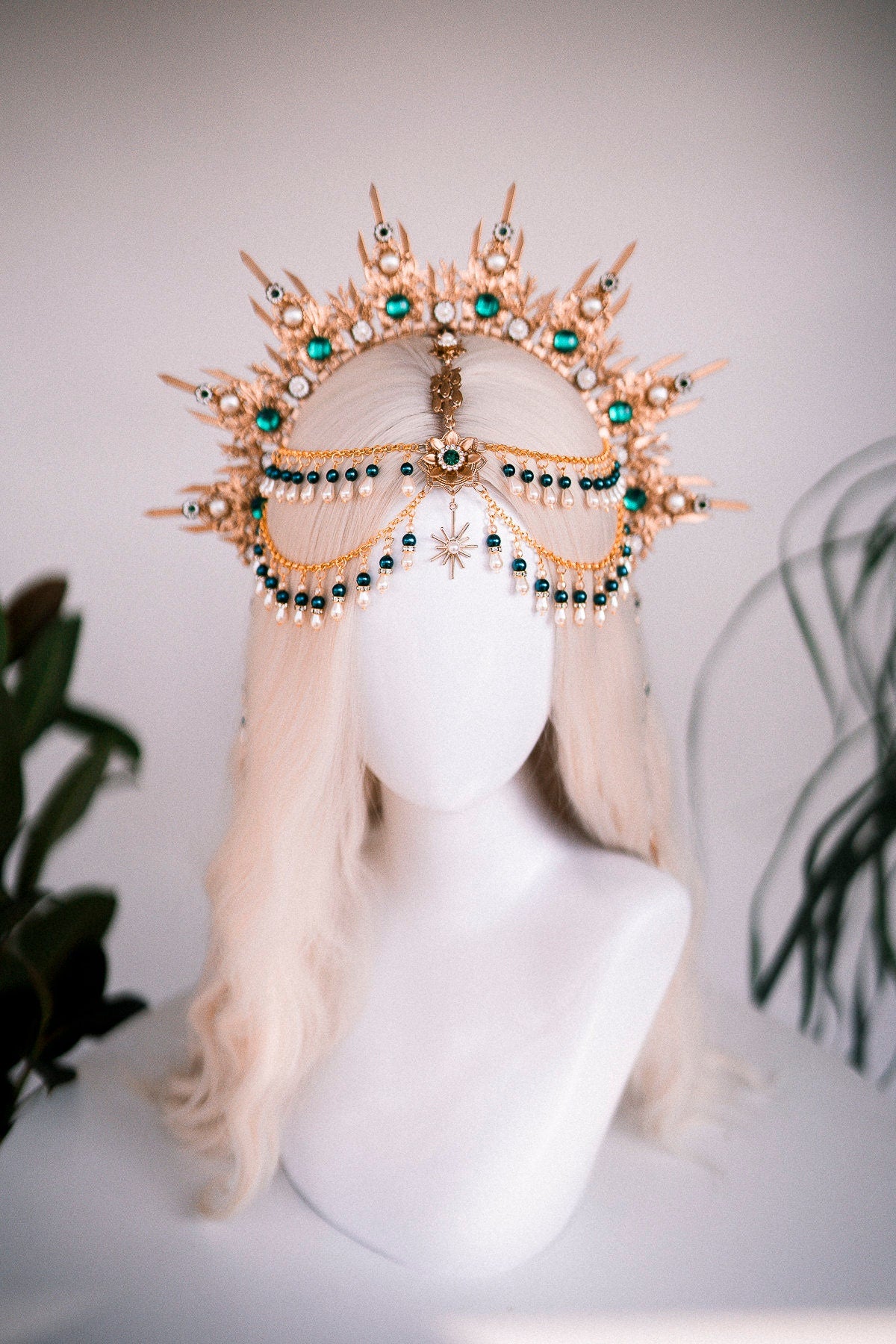 Pisces Zodiac signs, Zodiac sign jewellery, Pisces crown, Pisces girl, Birthday headband, Gold halo crown, Birthday crown, Gold headpiece