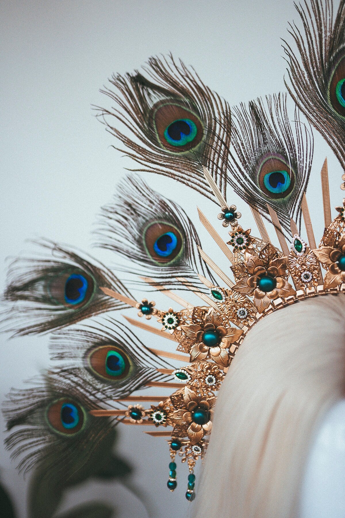 Peacock halo crown, Gold halo headpiece, Halloween costume, Halo headlights, Wedding Crown, Burlesque headpiece, Peacock feather, Carnival