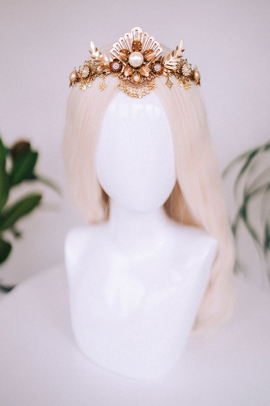 Gold tiara, Bridal crown, Wedding crown, Bridal headpiece, Wedding headpiece, Boho bride, Festival bride, Gold crown, Gold headpiece