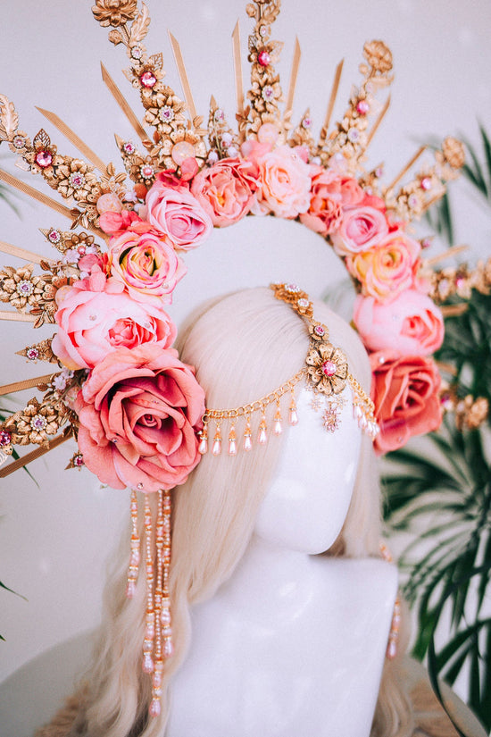 Flower halo, Pink flower crown, Halo crown, Halo Headpiece, Halo Headlights, Crown, Flower crown, Headpiece, Pregnancy photo, Goddess crown