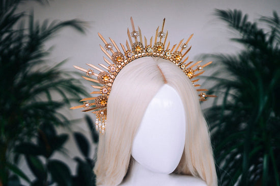 Gold halo crown, Bridal headpiece, Halo headpiece, Gold crown, Flower crown, Bridal crown, Wedding headpiece, Festival crown, Wedding crown