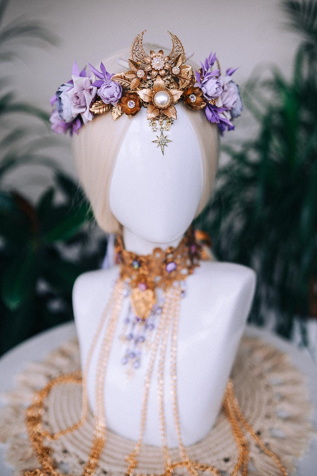 Lavender flower crown, Fairy crown, Purple flower crown, Flower crown, Necklace, Choker, Gold necklace, Boho jewelry, Wedding crown