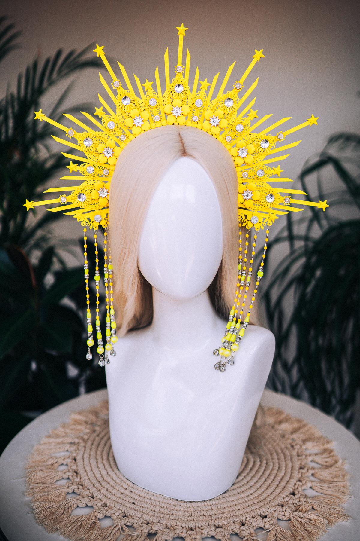 Neon yellow halo crown, Festival crown, Sun festival crown, Halo crown, Halo Headband, Rave outfit, UV active crown, Colorful halo crown