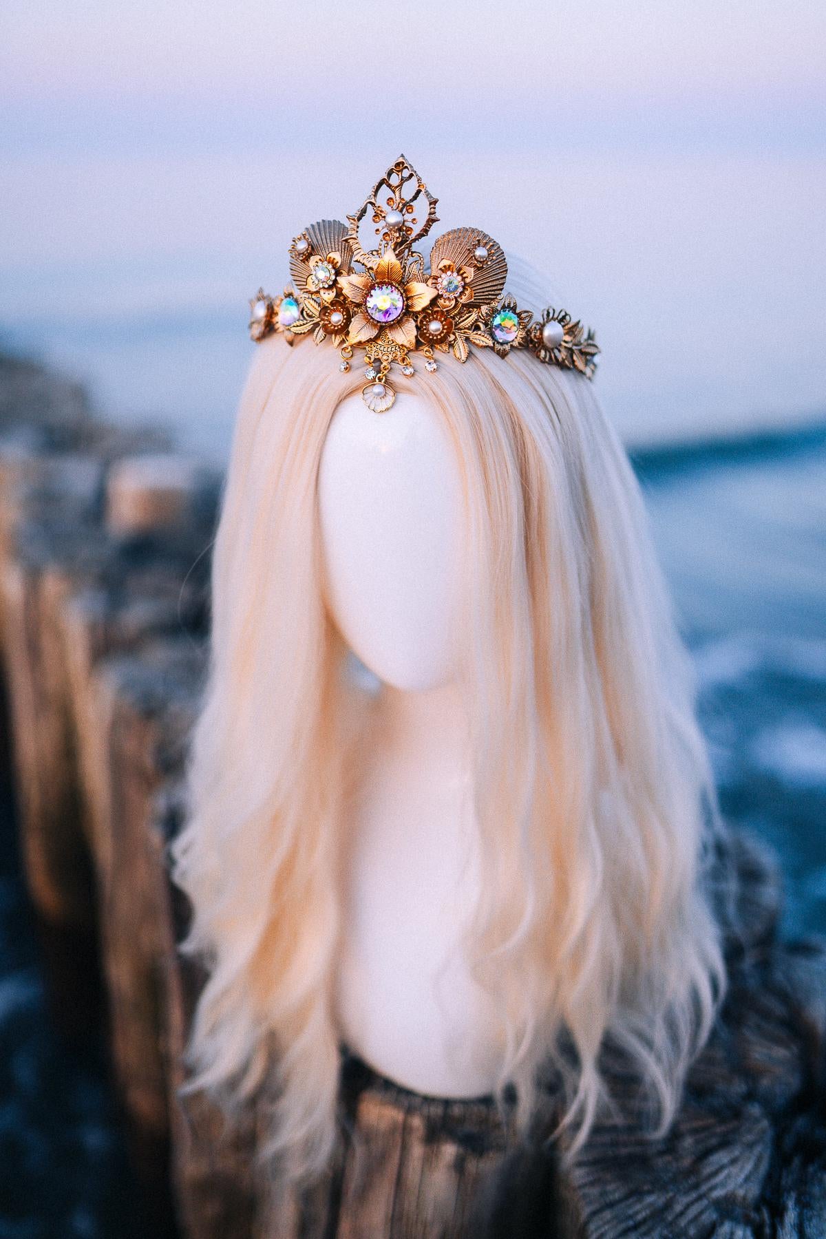 Mermaid Halo Crown, Halloween costume, Mermaid Crown, Halo Headband, Gold Crown, Tiara, Gold Halo, Aquarius crown, Mermaid costume, Ariel