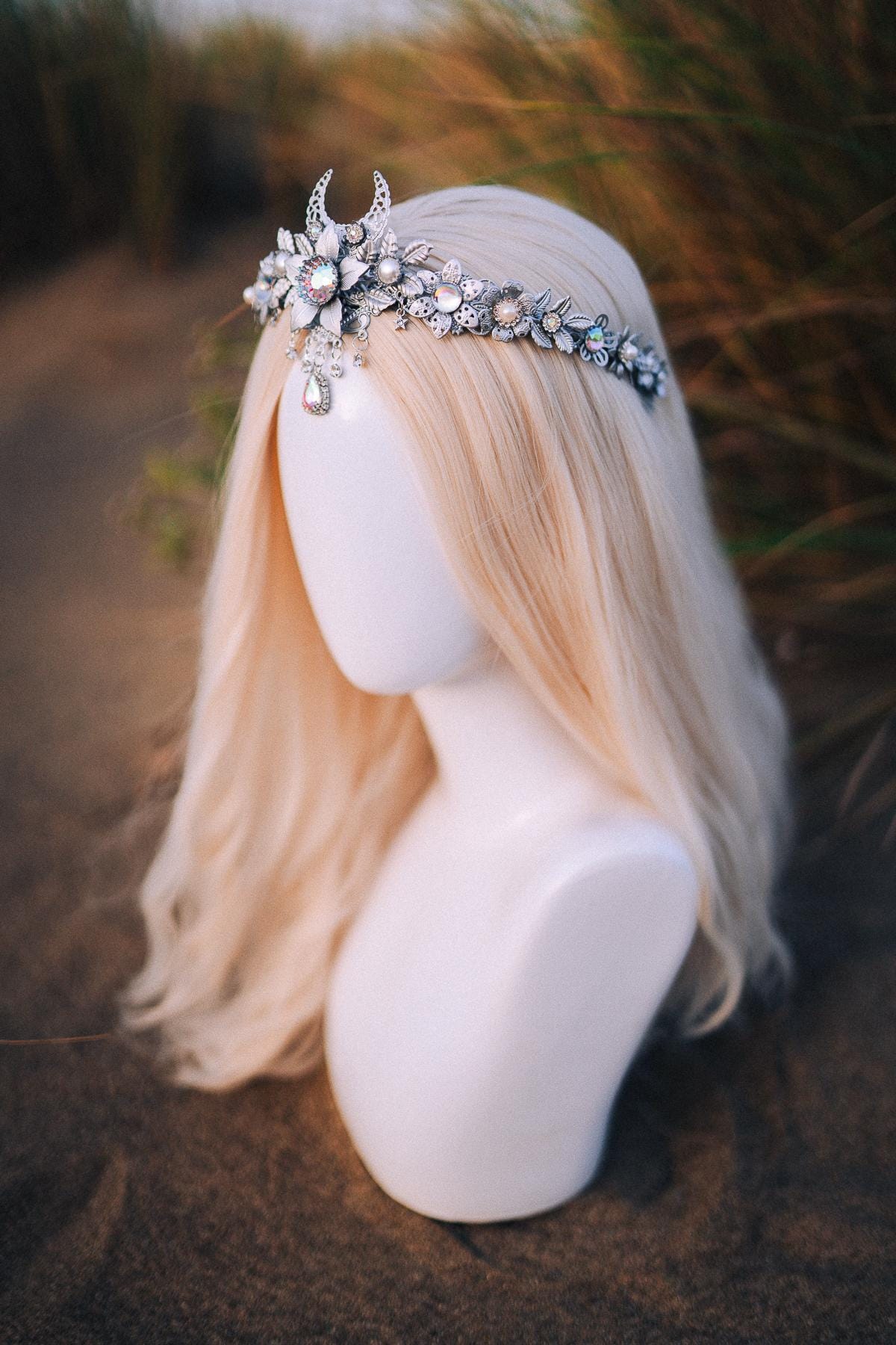 Bridal crown, Celestial crown, Silver crown, Fairy Crown, Wedding crown, Bridal headpiece, Bridal crown, Silver tiara, Goddess crown, Boho