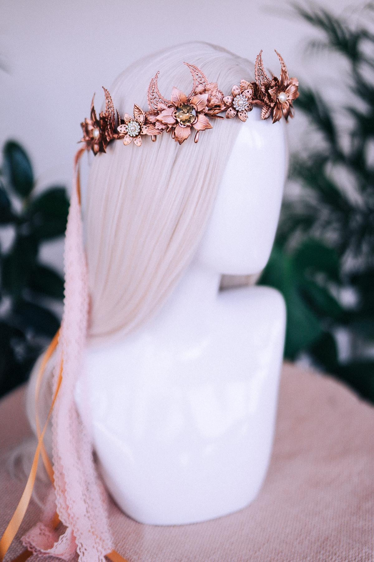 Gold moon crown, Gold flower crown, Elf Crown, Elven tiara, Fairy Crown, Flower Crown, Wedding Tiara, Bridal headpiece, Flower hair wreath