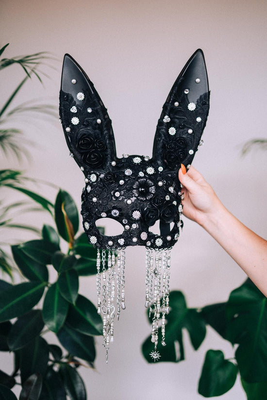 Black bunny mask, Halloween Costume, Rabbit costume, Play boy, Mask, Masque, Carnival, Mardi gras, Cosplay, Halloween, Burning man