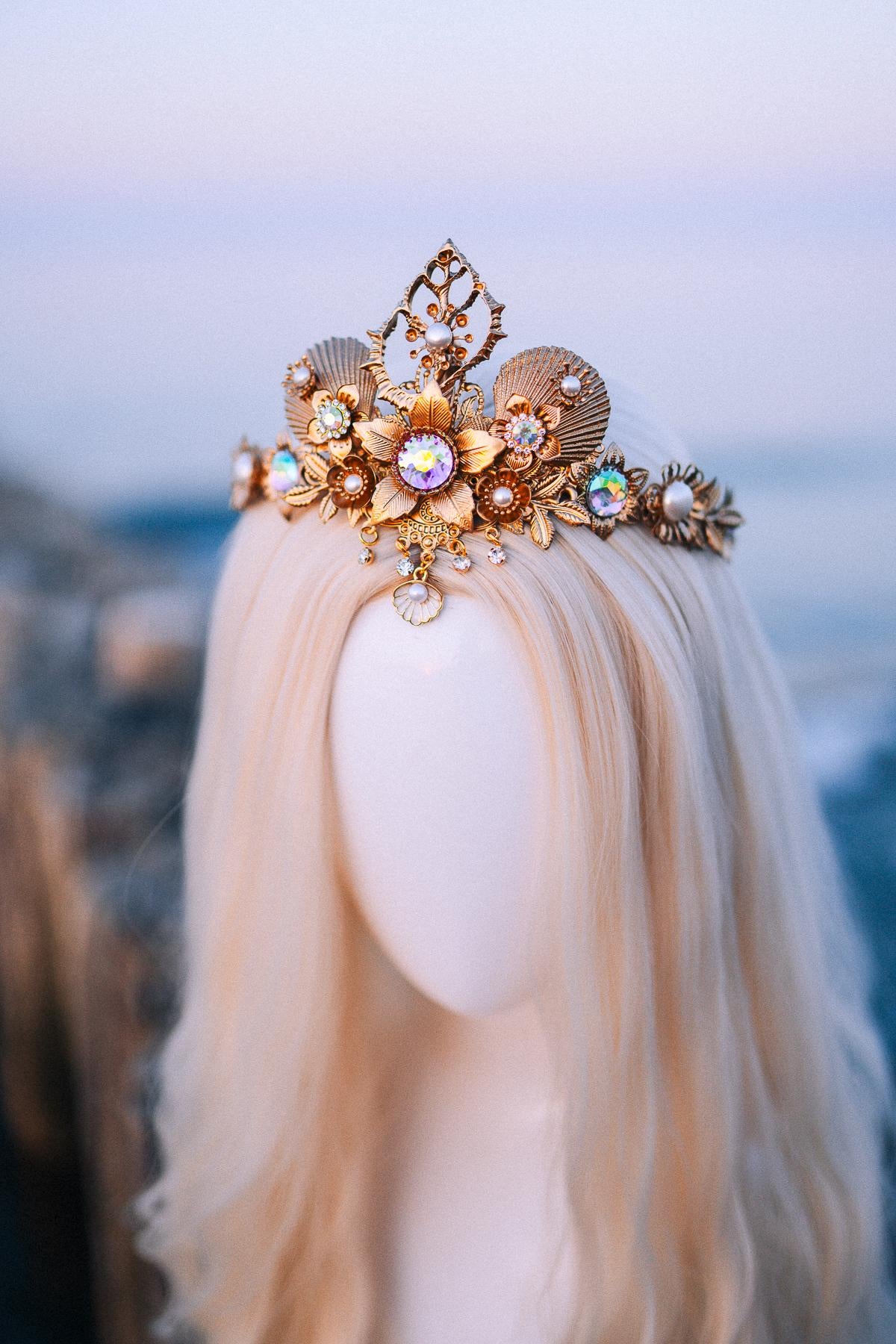 Mermaid Halo Crown, Halloween costume, Mermaid Crown, Halo Headband, Gold Crown, Tiara, Gold Halo, Aquarius crown, Mermaid costume, Ariel