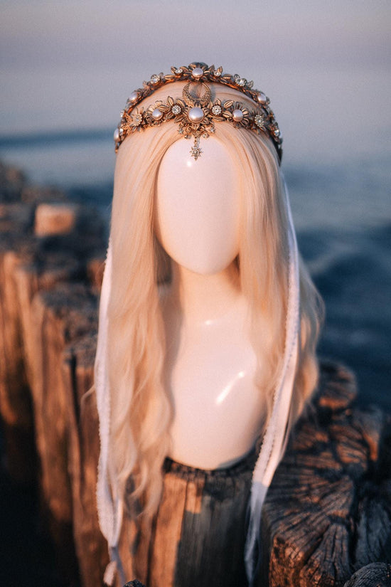 Mermaid Halo Crown, Halloween costume, Mermaid Crown, Halo Headband, Gold Crown, Tiara, Gold Halo, Aquarius crown, Mermaid costume, Ariel