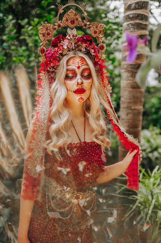 La Catrina flower crown, Flower halo crown, Catrina crown, Day of the Dead, Flower crown, Halloween headband, Halloween costume, Sugar skull